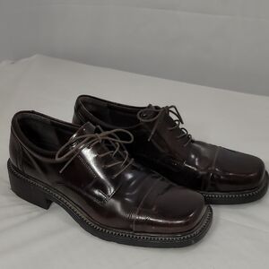 G.H. Bass & Co. Brown Oxfords with Polished Leather Finish